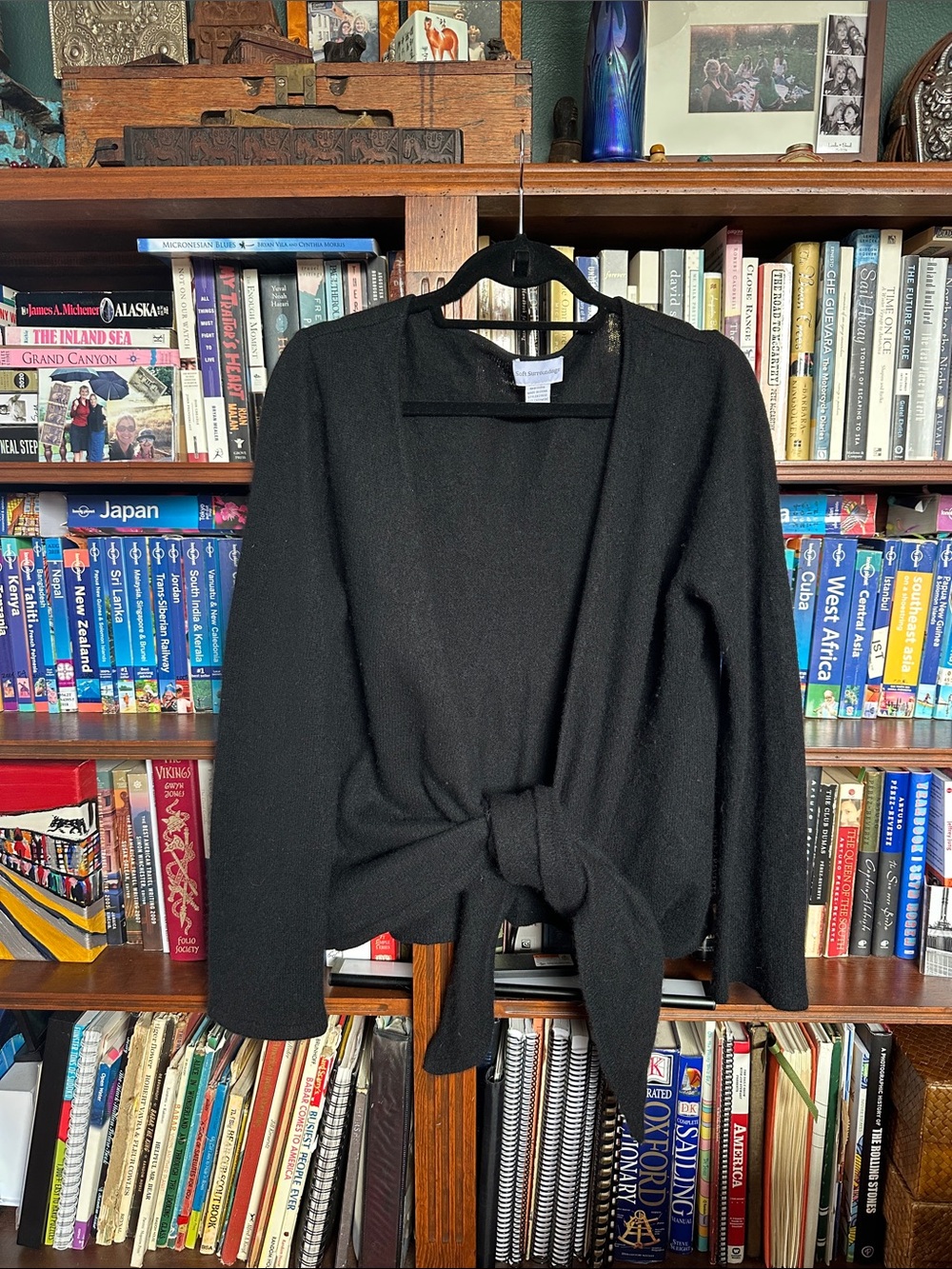 Soft surroundings XL 💯 Cashmere Black wrap sweater. Super soft Hangs open or tie
